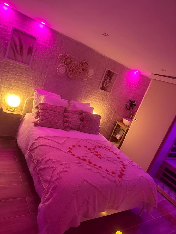 Love Room. Une Bulle D Evasion. Lisses Exteriér fotografie