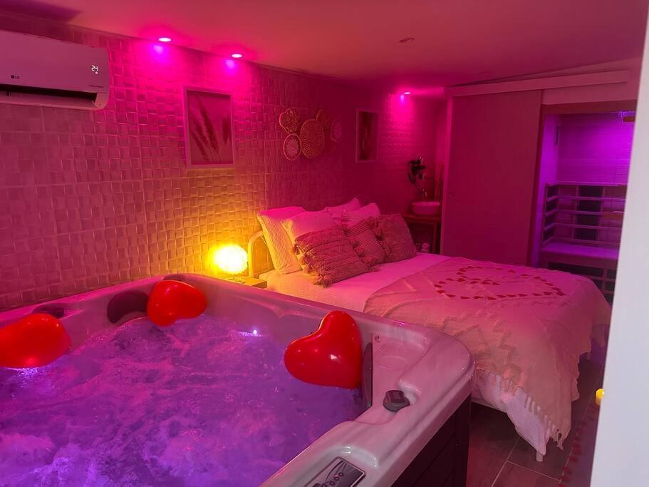 Love Room. Une Bulle D Evasion. Lisses Exteriér fotografie